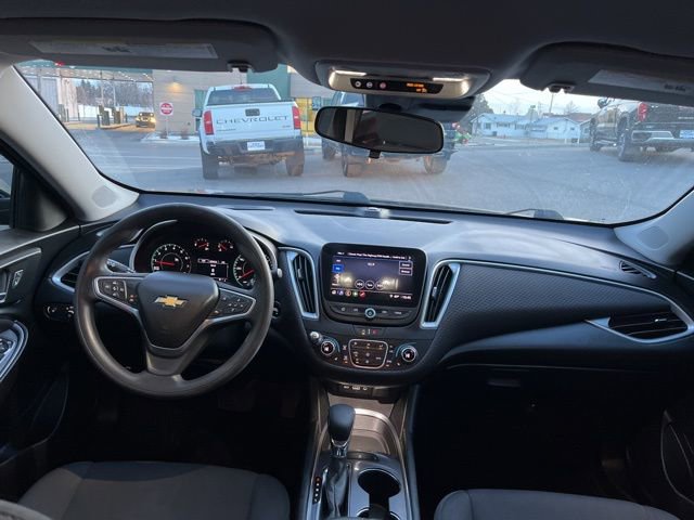 Used 2023 Chevrolet Malibu LT FWD image 30