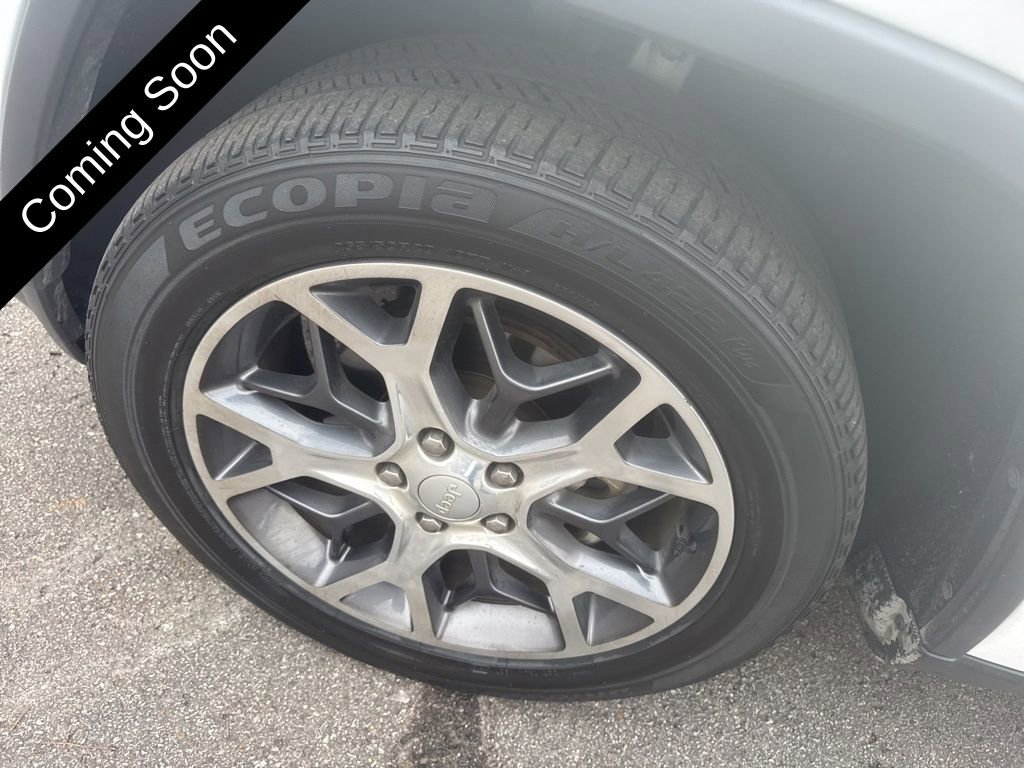 Used 2019 Jeep Grand Cherokee Limited w/ Luxury Group II image 17