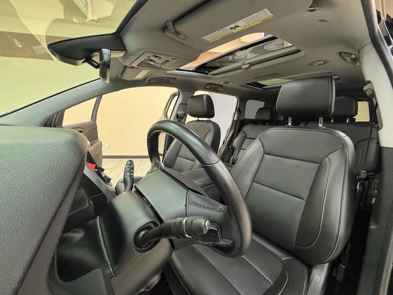Used 2021 GMC Acadia SLT w/ Elevation Edition FWD image 33