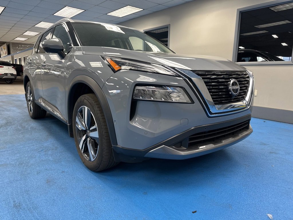 Used 2023 Nissan Rogue SL w/ SL Premium Package