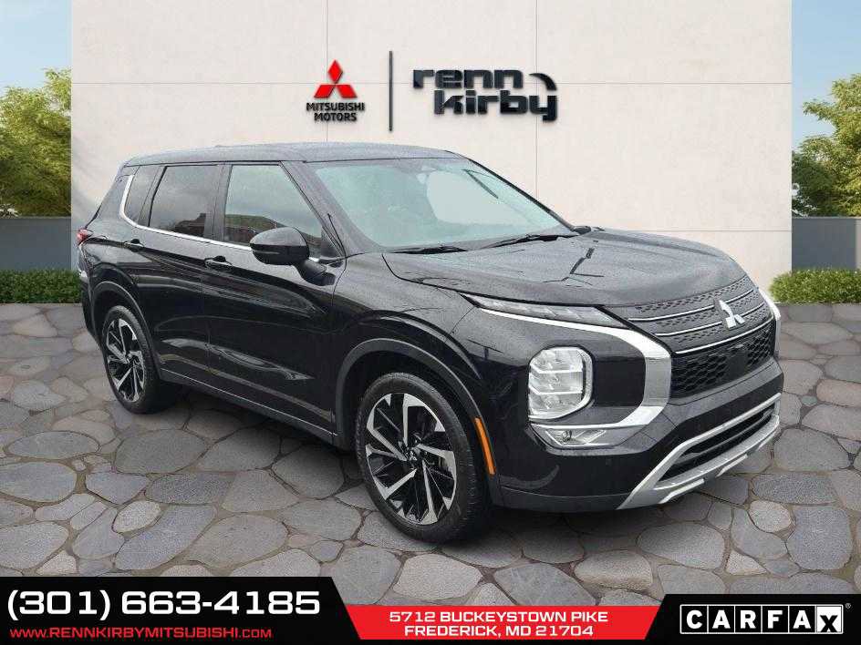 Used 2024 Mitsubishi Outlander SE image 12