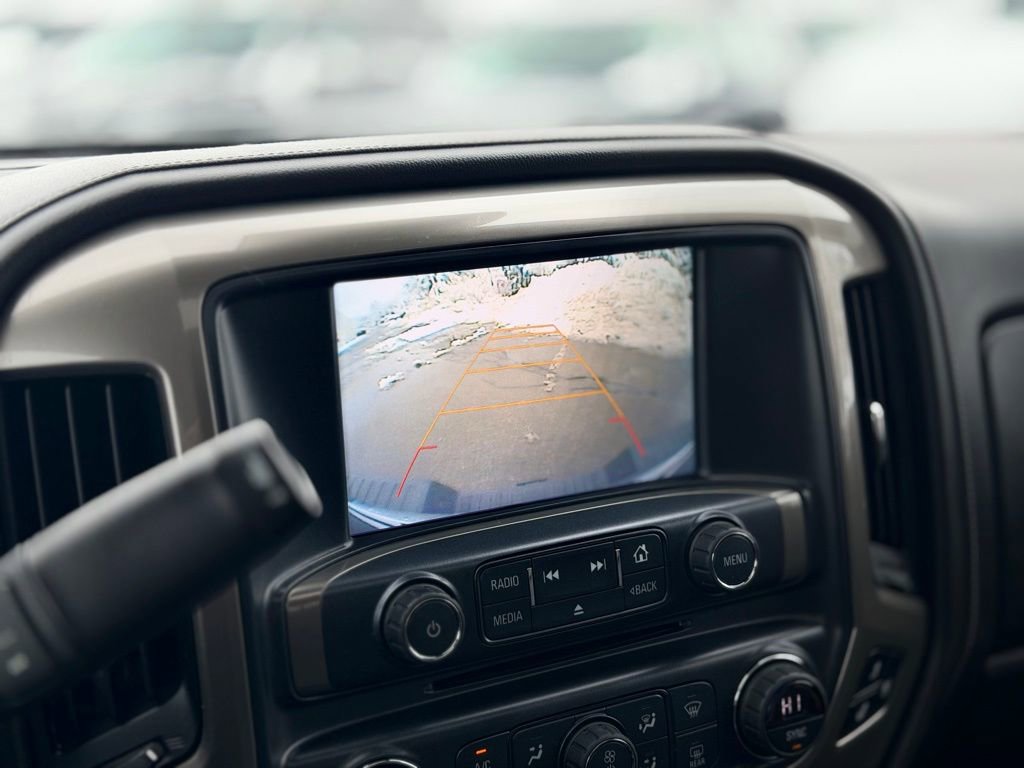 Used 2017 Chevrolet Silverado 1500 High Country image 18