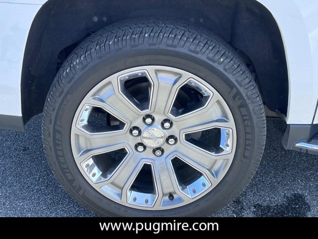 Used 2019 GMC Yukon XL Denali w/ Open Road Package image 17