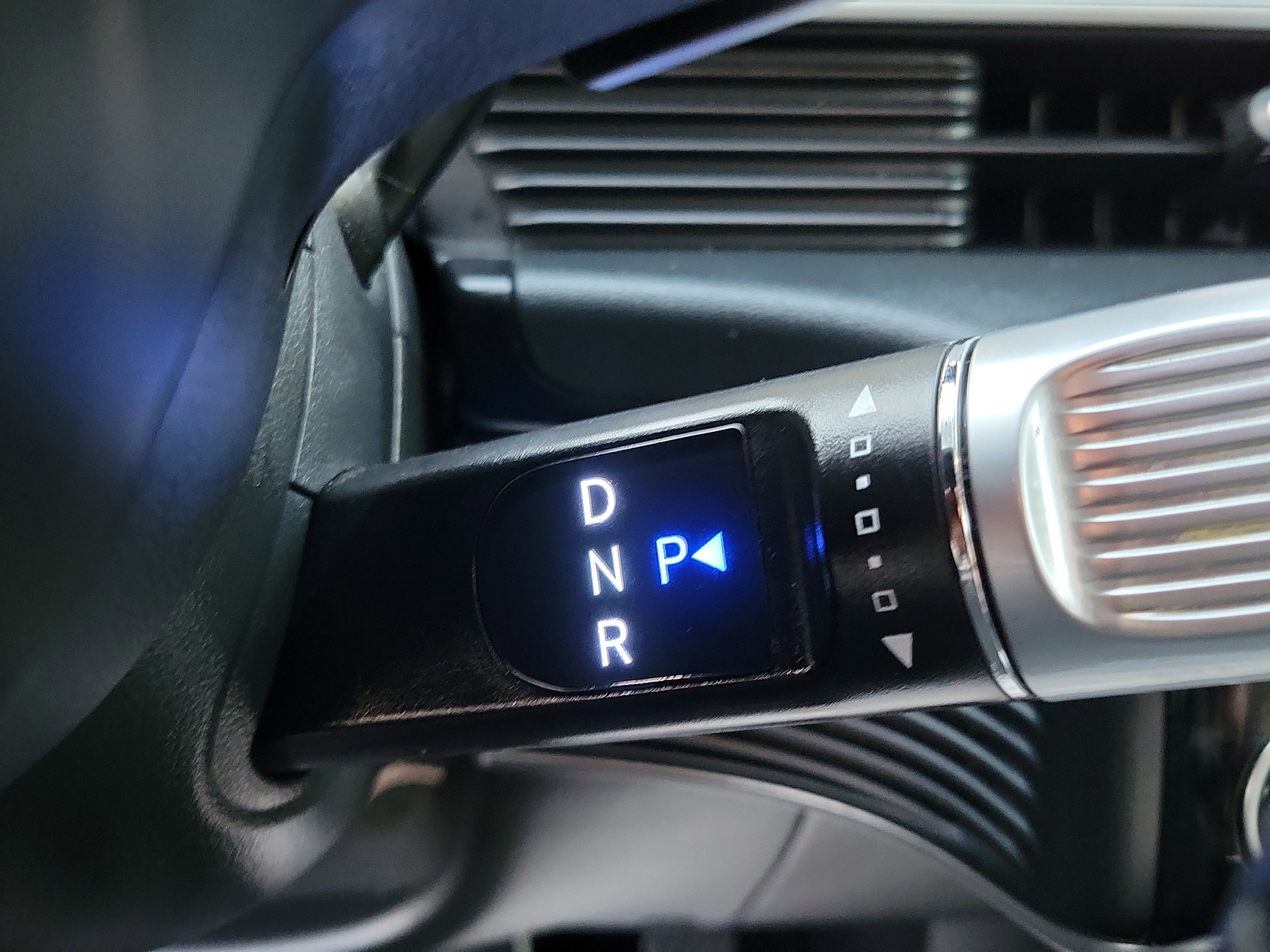 Certified 2024 Hyundai Ioniq 5 SE image 11