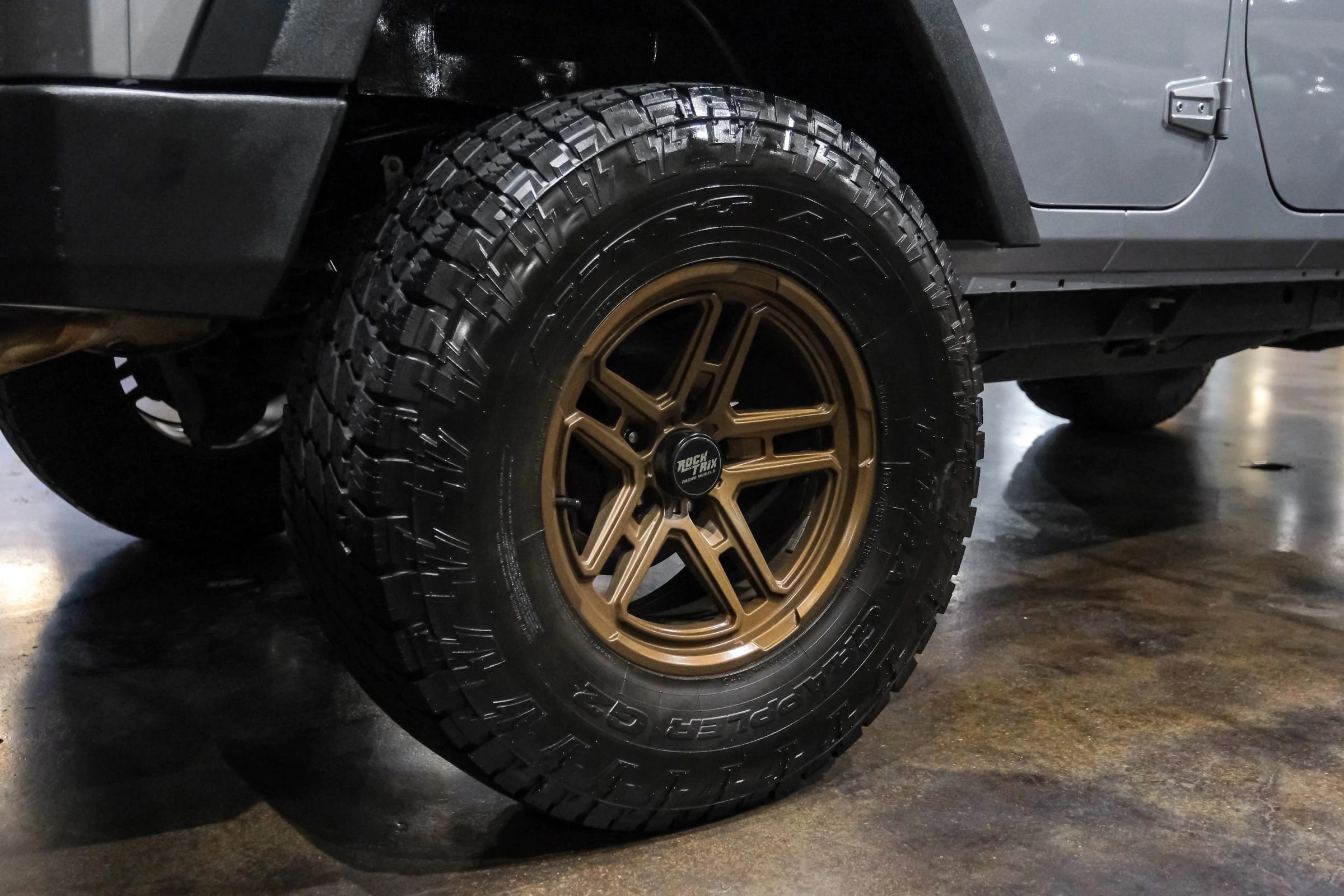 Used 2018 Jeep Wrangler Unlimited Sport S image 48