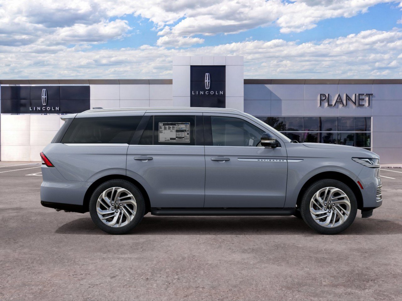 New 2027 Lincoln Navigator Premiere RWD image 5