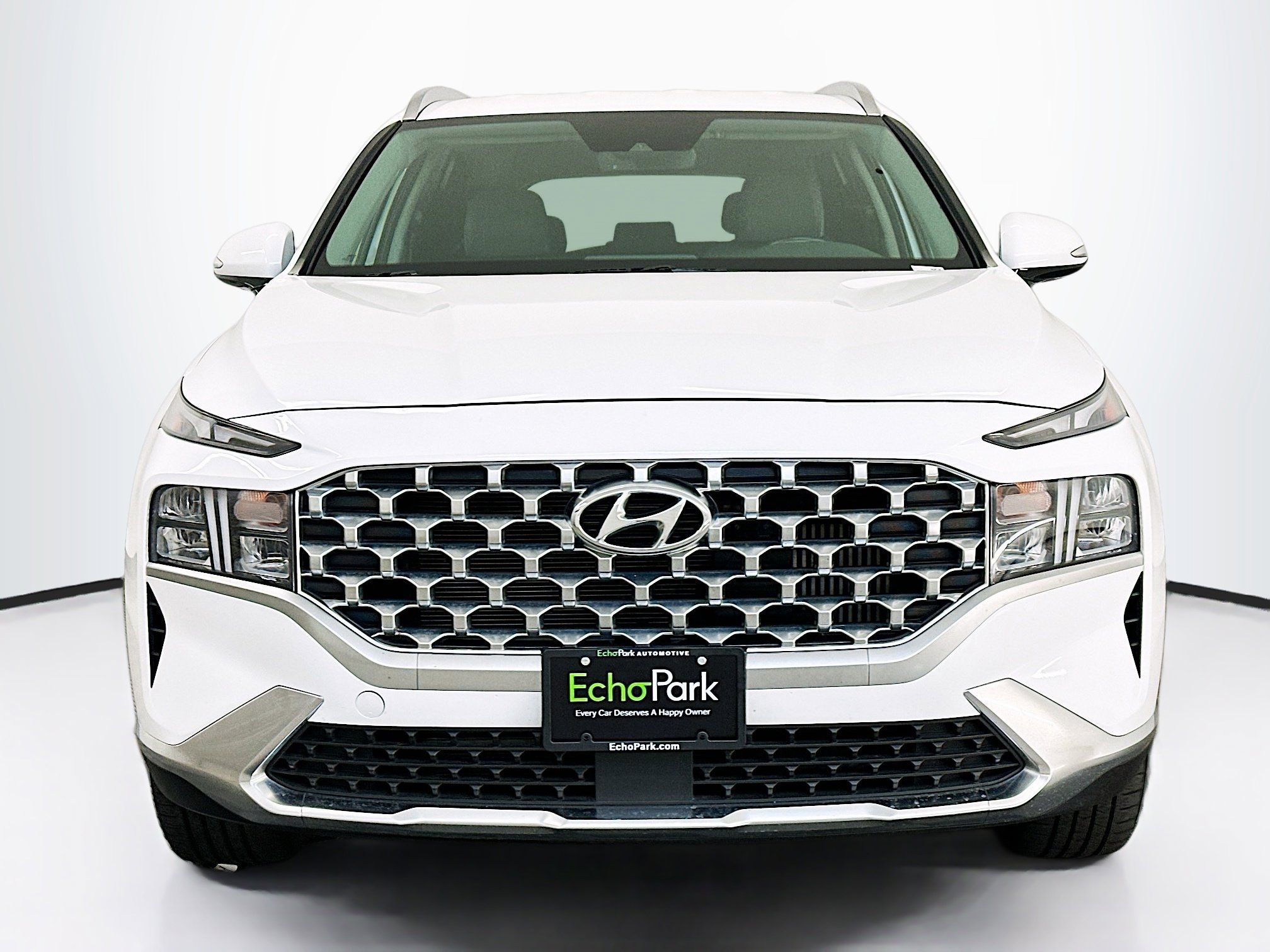 Used 2023 Hyundai Santa Fe SEL Convenience image 2