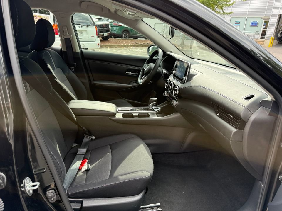 Used 2022 Nissan Sentra SV w/ All-Weather Package image 28