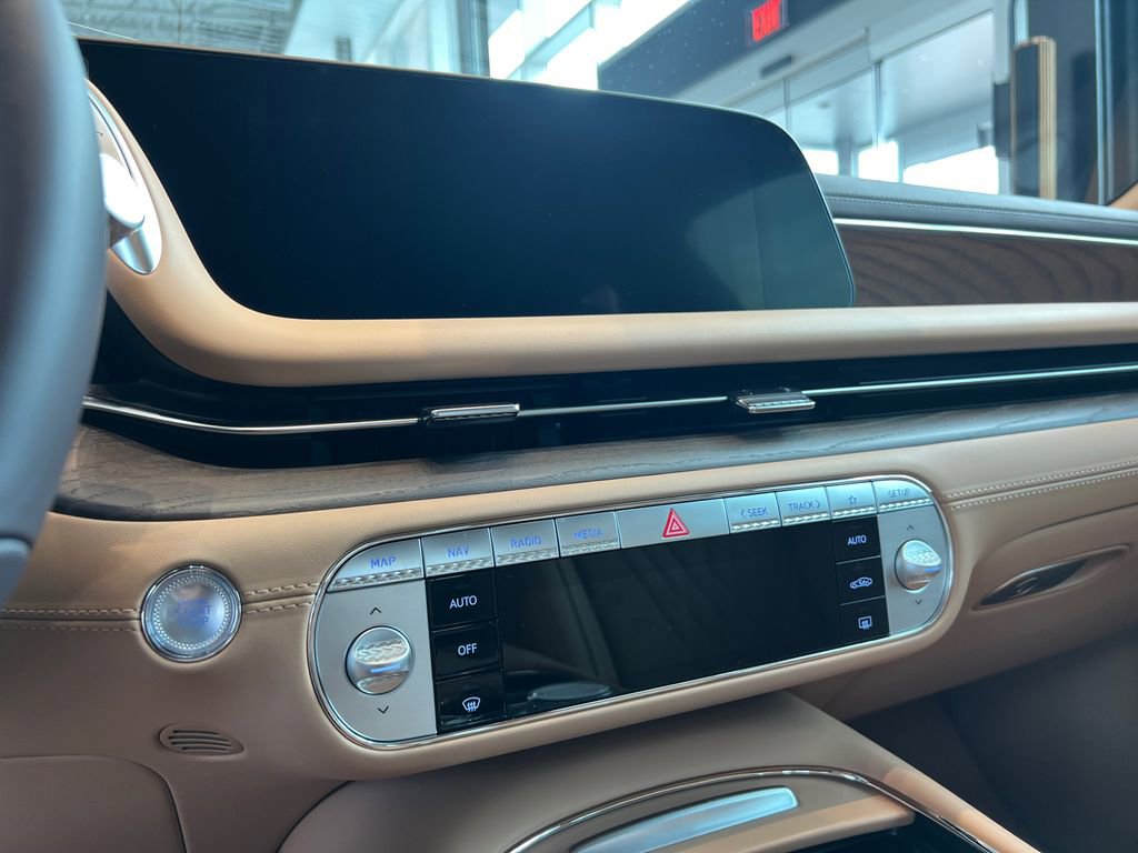 New 2026 Genesis G90 3.5T image 23