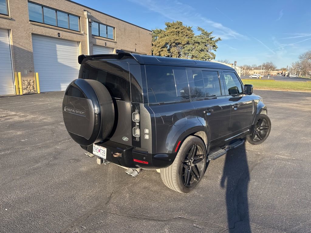 Used 2023 Land Rover Defender 110 V8 image 8