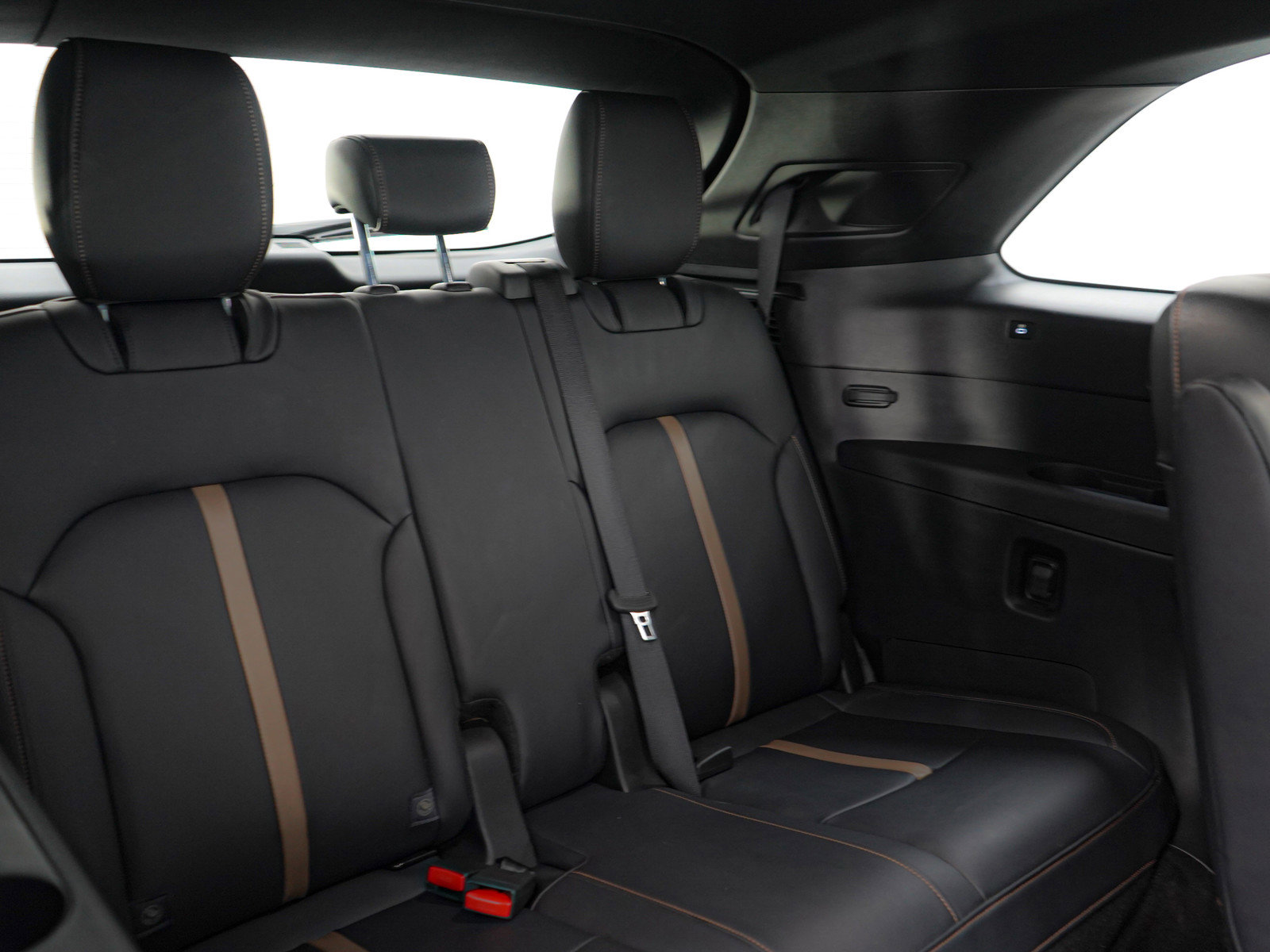 Certified 2024 MAZDA CX-90 Plug-In Hybrid w/ Premium Plus image 17