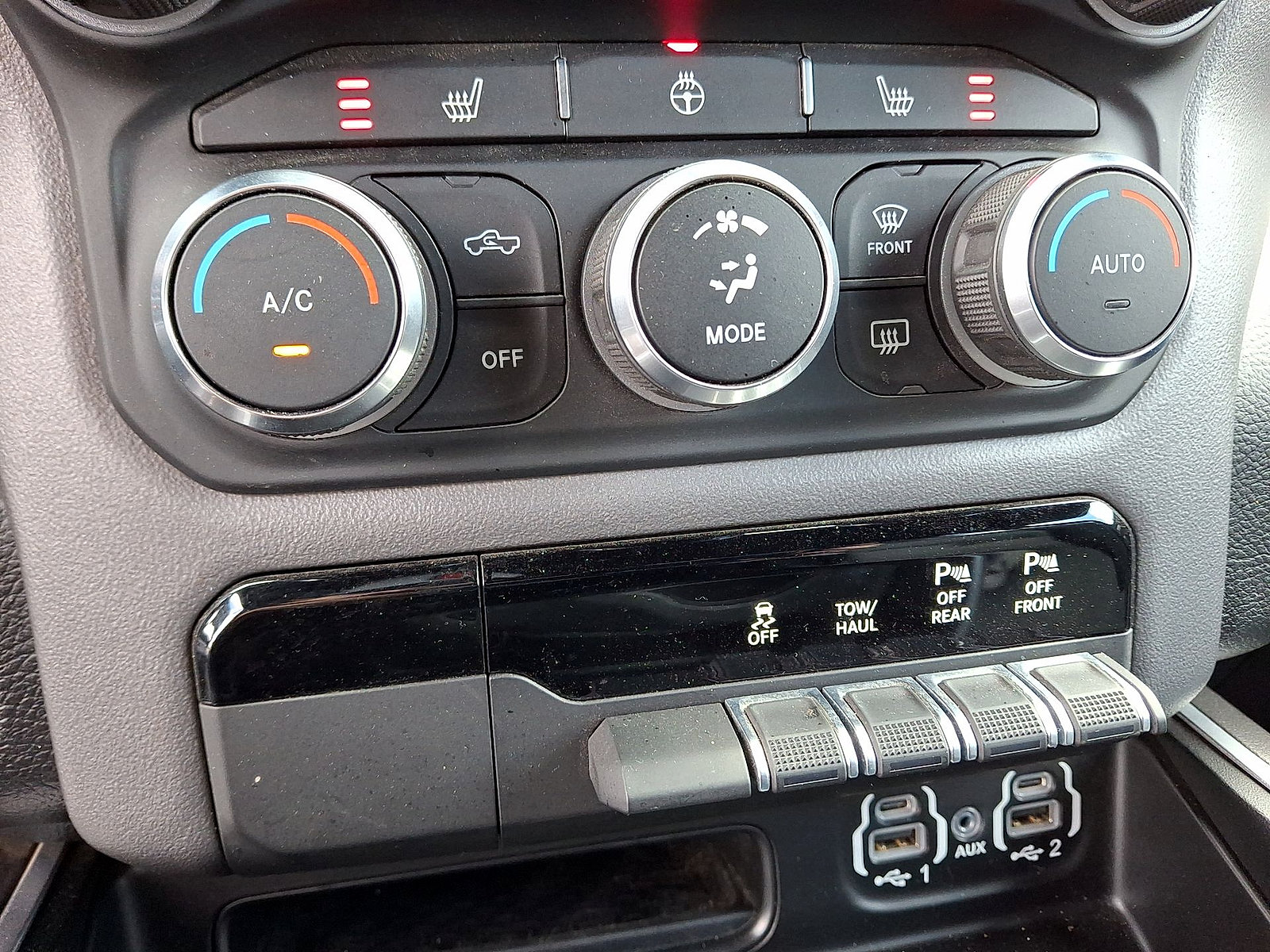 Used 2022 RAM 1500 Big Horn AWD/4WD image 19