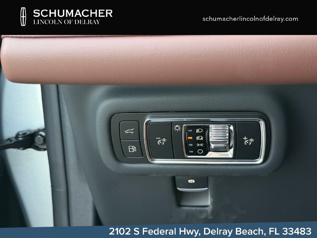 New 2026 Lincoln Nautilus Reserve AWD/4WD image 24