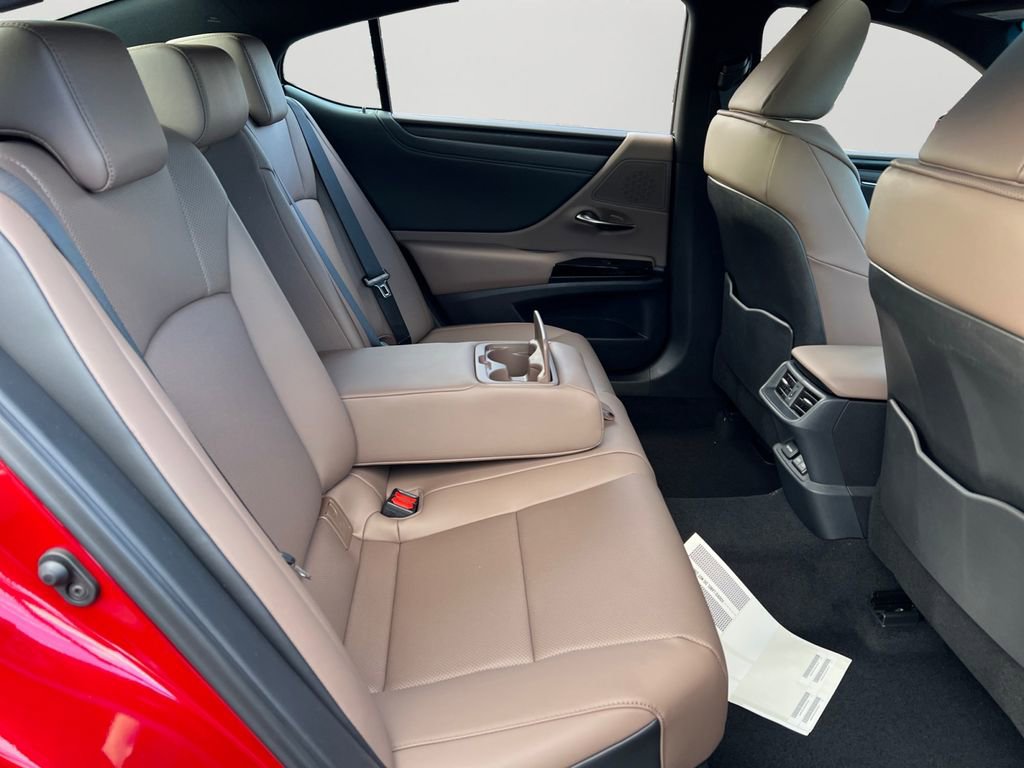 New 2025 Lexus ES 350 w/ Premium Package image 6