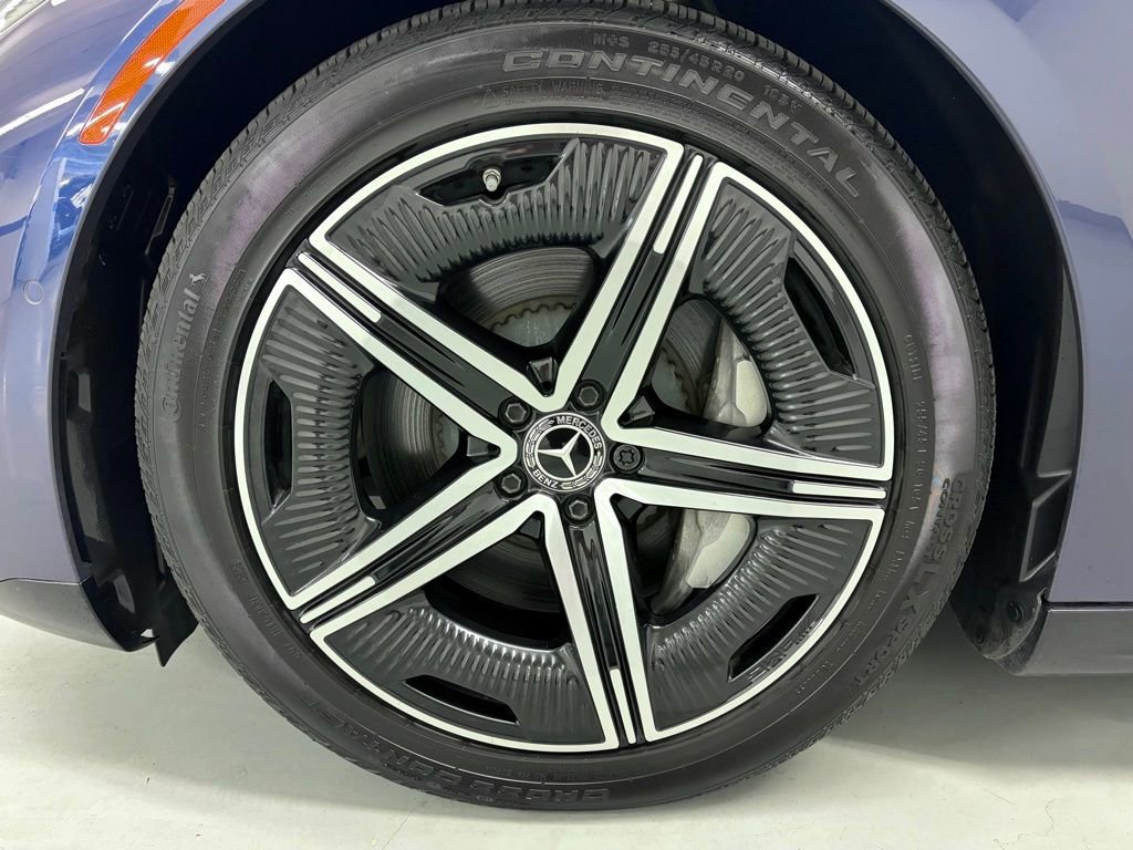 Used 2023 Mercedes-Benz EQS 580 4MATIC Sedan image 6