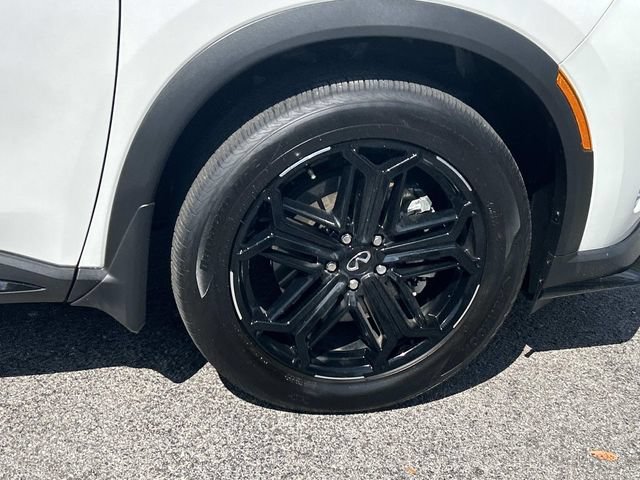 Certified 2026 INFINITI QX60 Sport w/ Dark Cargo Package AWD/4WD image 9