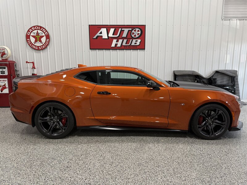 Used 2024 Chevrolet Camaro SS RWD image 3