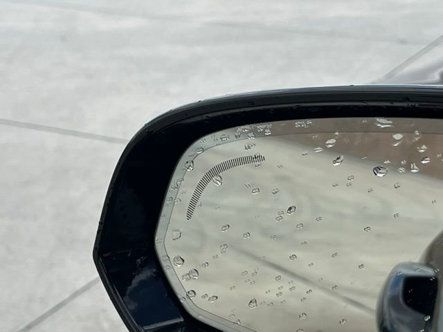 Used 2025 Volvo S60 B5 Plus image 6