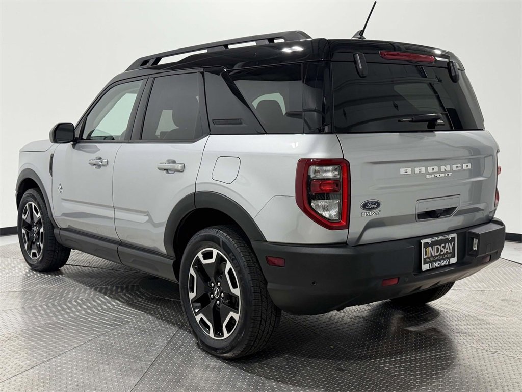 Used 2022 Ford Bronco Sport Outer Banks w/ Tech Package image 4