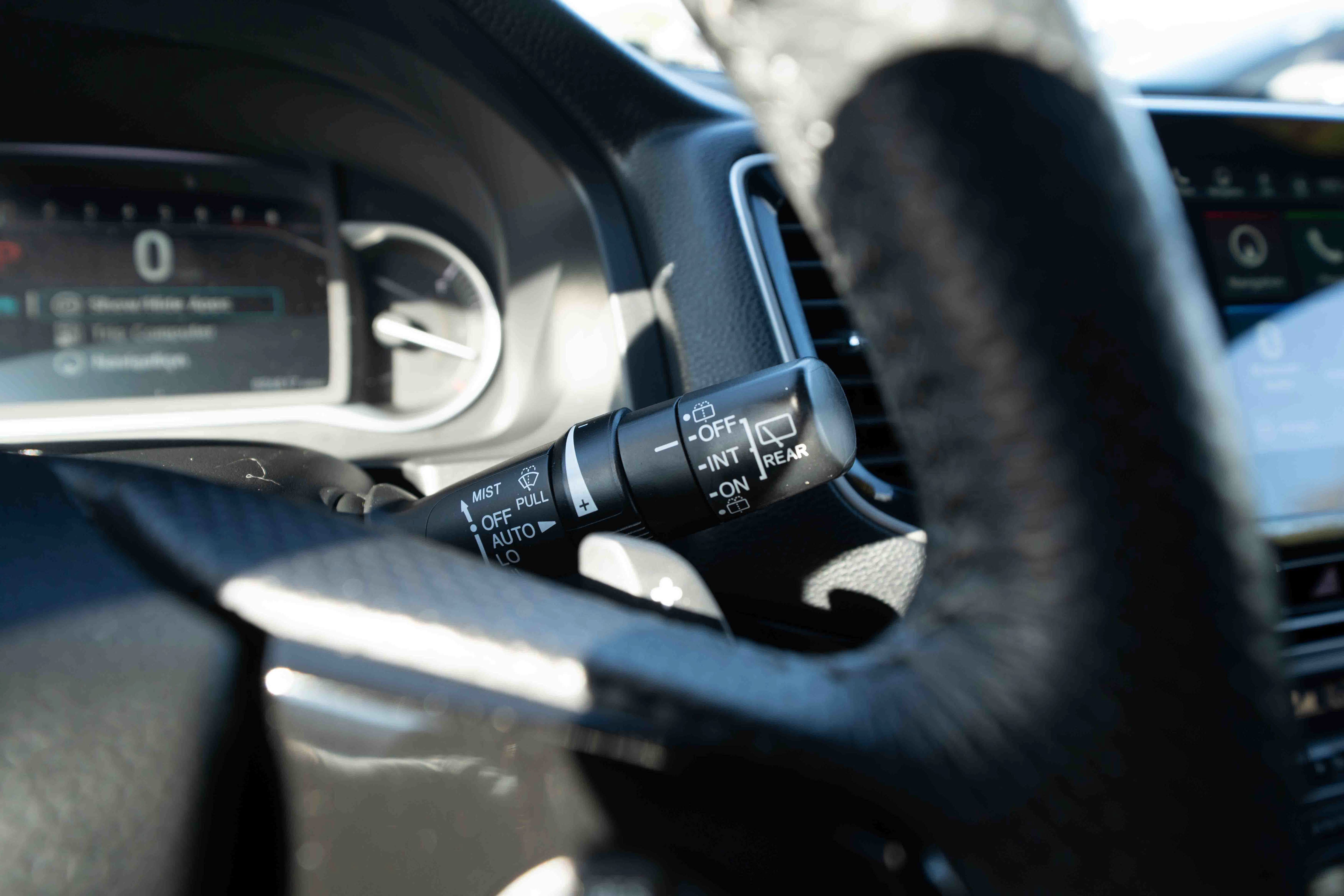 Used 2023 Honda Passport Elite image 14