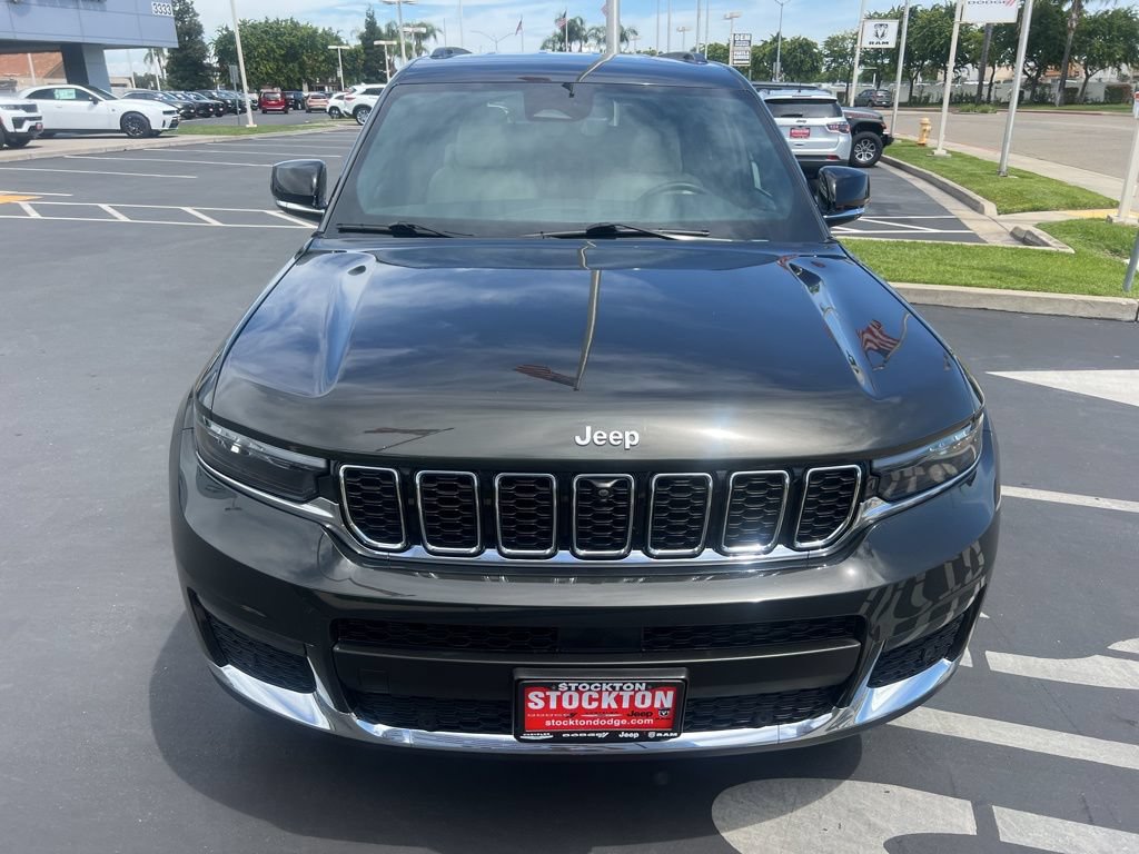 Used 2023 Jeep Grand Cherokee L Limited w/ Luxury Tech Group II AWD/4WD image 10