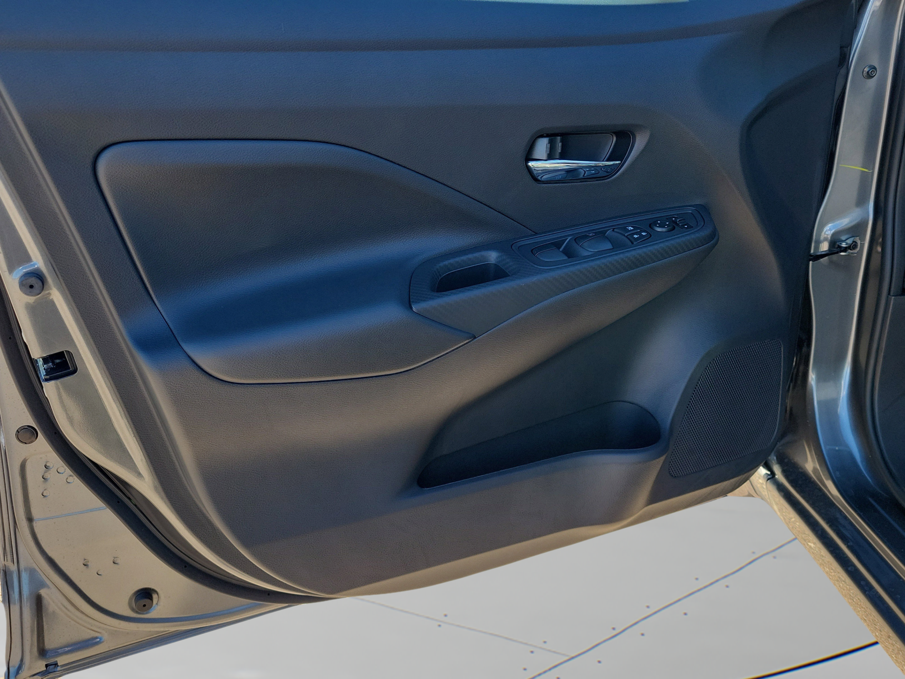 Certified 2025 Nissan Versa SV w/ Trunk Package FWD image 19