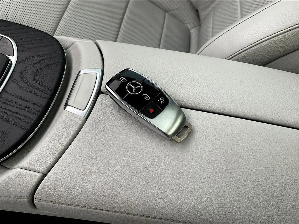 Used 2021 Mercedes-Benz E 450 4MATIC All-Terrain Wagon w/ Premium Package image 35