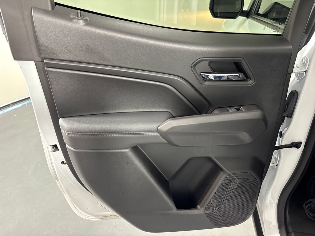 Used 2024 Chevrolet Colorado LT w/ LT Convenience Package image 28