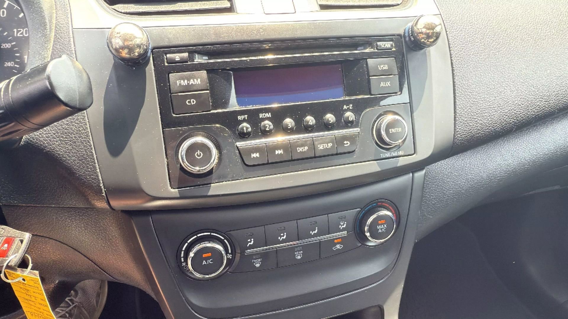 Used 2016 Nissan Sentra S image 20