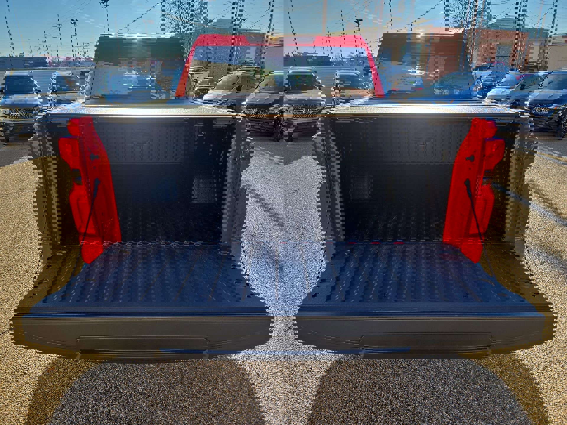 Used 2025 Chevrolet Silverado 1500 ZR2 w/ Technology Package image 12