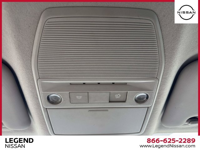 Used 2025 Nissan Kicks SR w/ Illumination Package AWD/4WD image 31