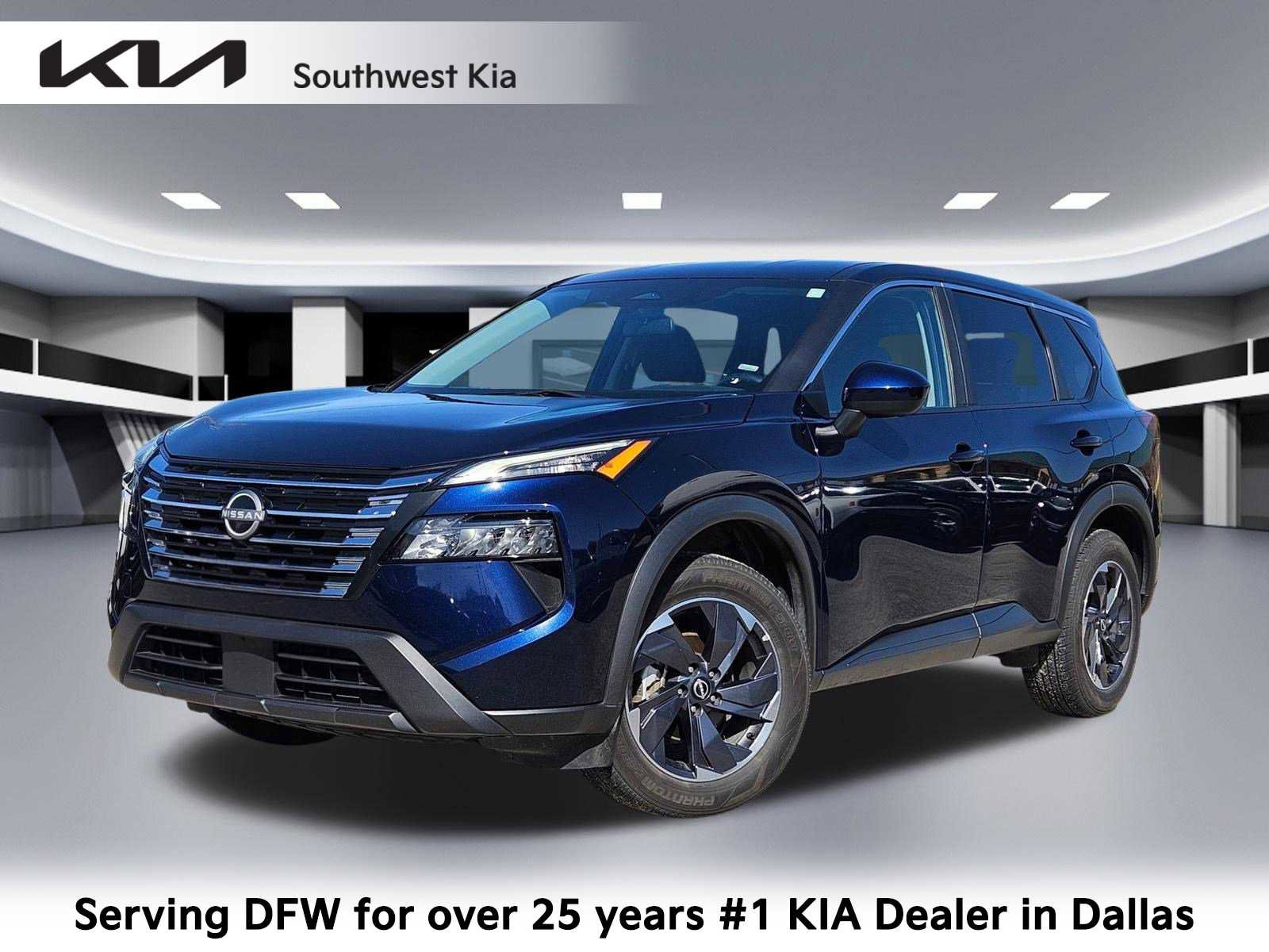 Used 2024 Nissan Rogue SV image 1