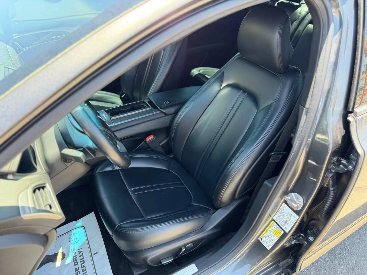 Used 2017 Lincoln MKZ Premiere FWD image 26