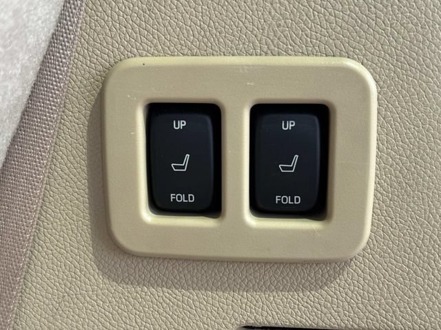 Used 2014 Ford Expedition XLT w/ Equipment Group 202A RWD image 14