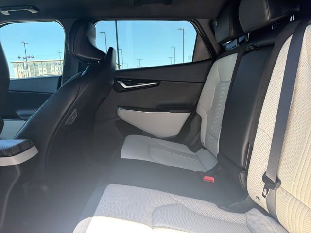 Used 2022 Kia EV6 GT-Line w/ GT-Line White Seat Package RWD image 19