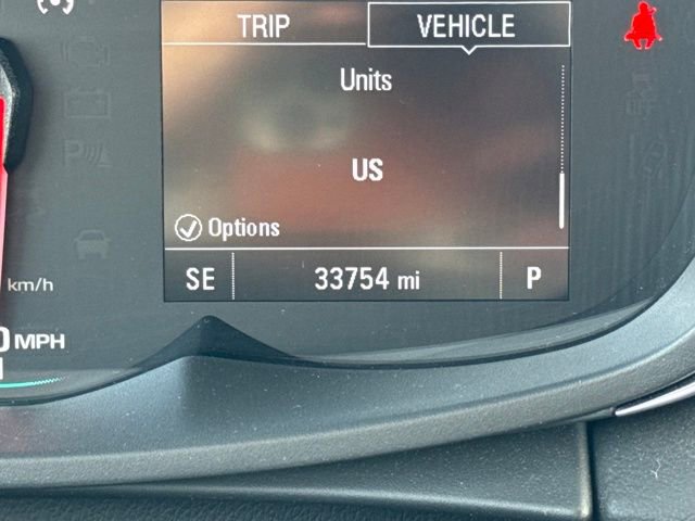 Used 2022 Chevrolet Trax LT w/ LT Convenience Package image 19