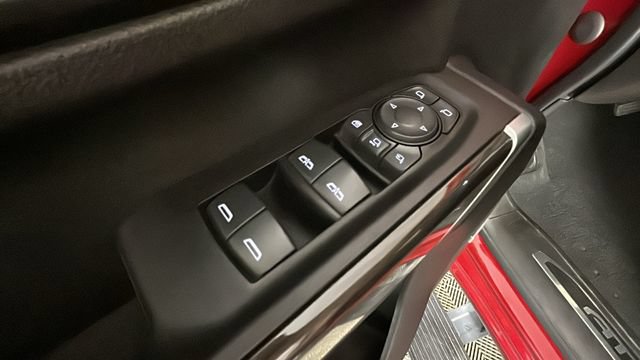 Used 2021 GMC Sierra 3500 AT4 w/ AT4 Premium Plus Package AWD/4WD image 10