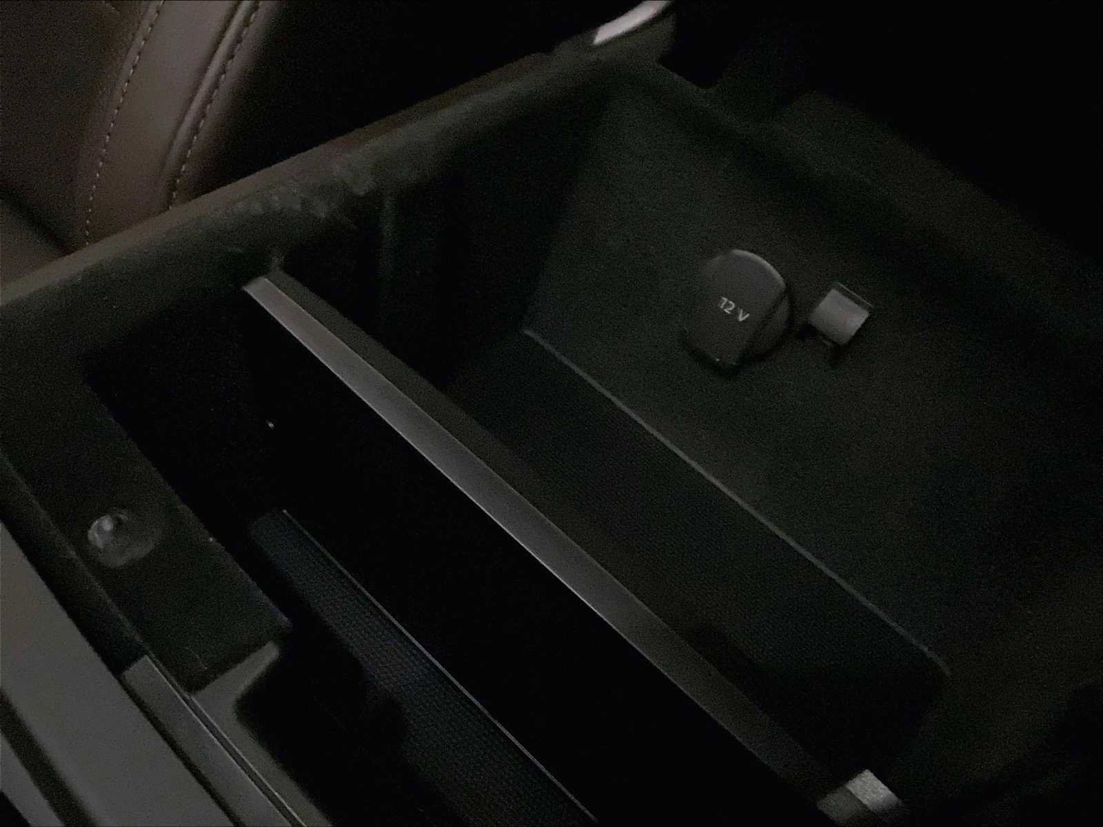 Used 2025 Porsche Panamera Turbo S image 39