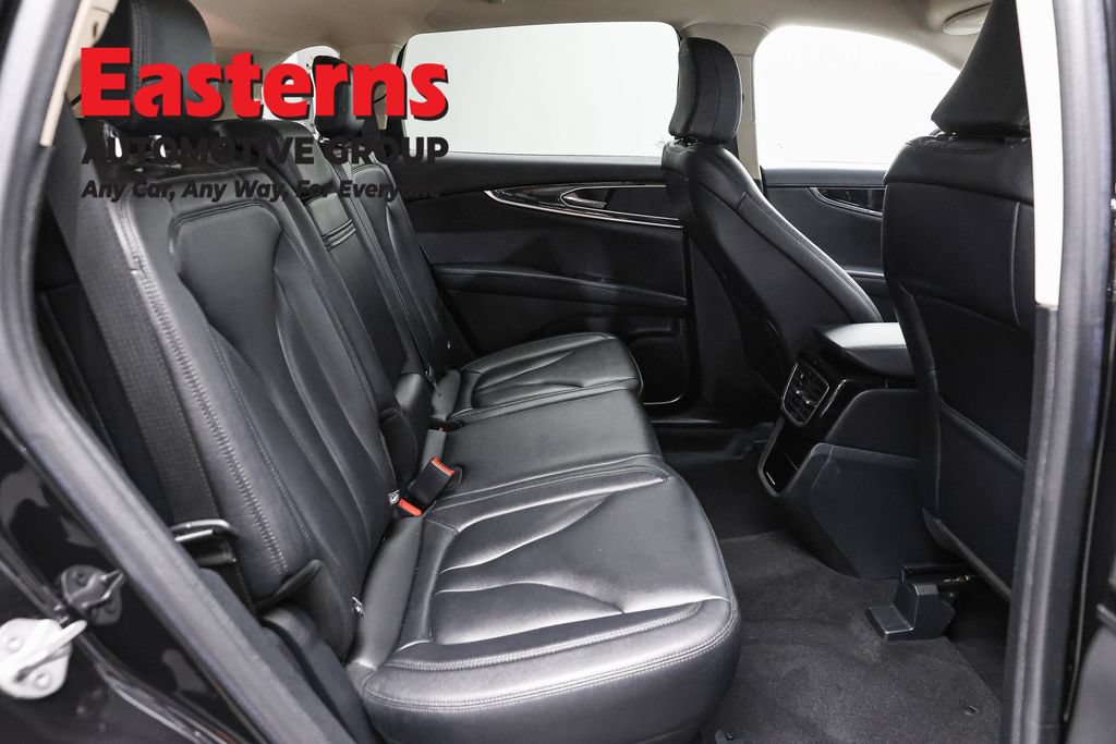 Used 2022 Lincoln Nautilus FWD image 26