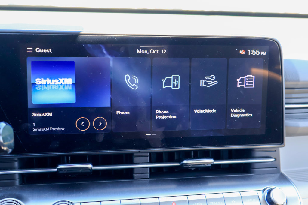 Certified 2026 Hyundai Kona SE FWD image 5