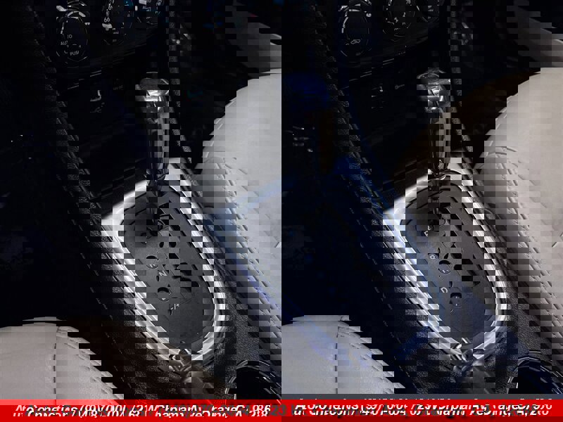 Used 2013 Chrysler 200 Limited image 14