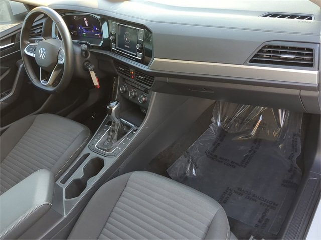 Certified 2024 Volkswagen Jetta S image 10