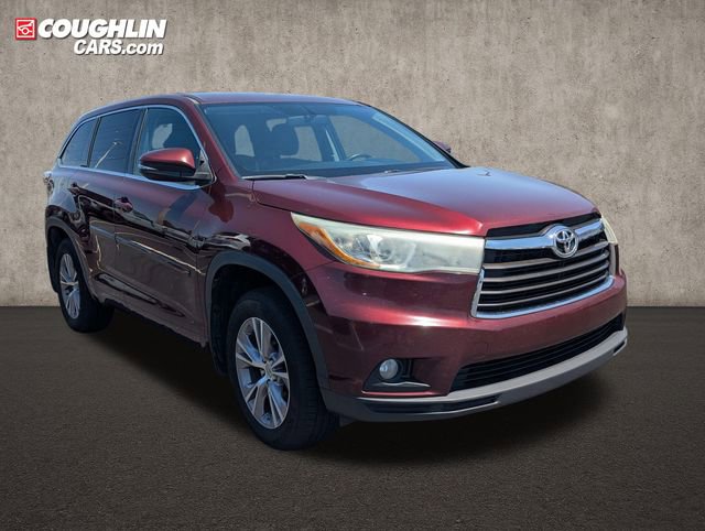 Used 2015 Toyota Highlander Plus AWD/4WD 360° Tour