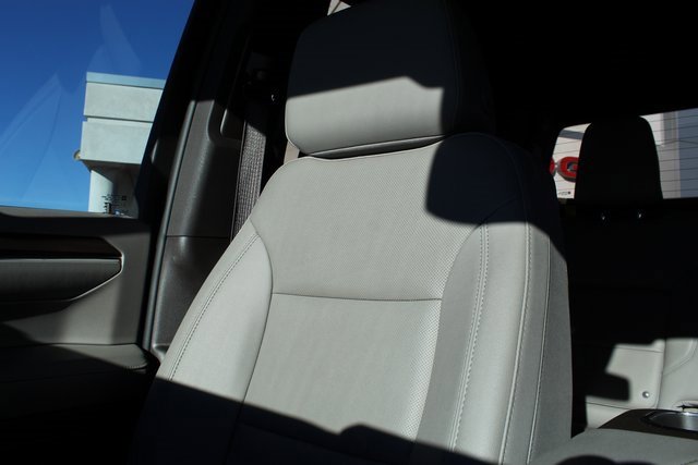 Used 2023 GMC Sierra 1500 SLT image 31