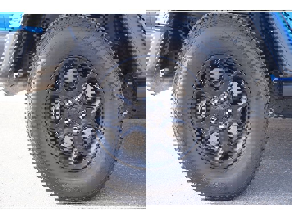 Used 2023 Jeep Wrangler Willys 4xe w/ Cold Weather Group image 6