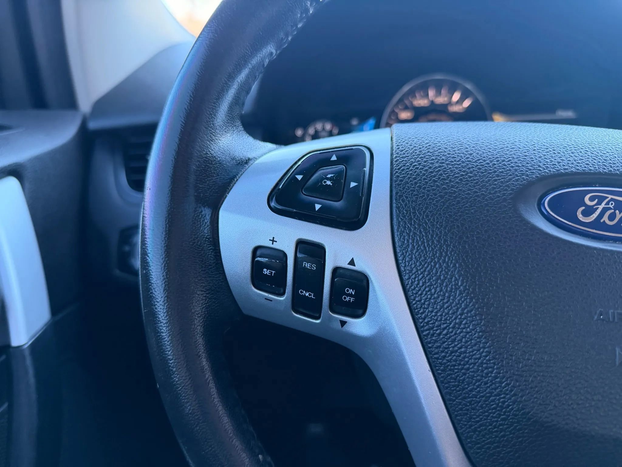 Used 2011 Ford Edge SEL w/ 202A Rapid Spec Order Code image 16