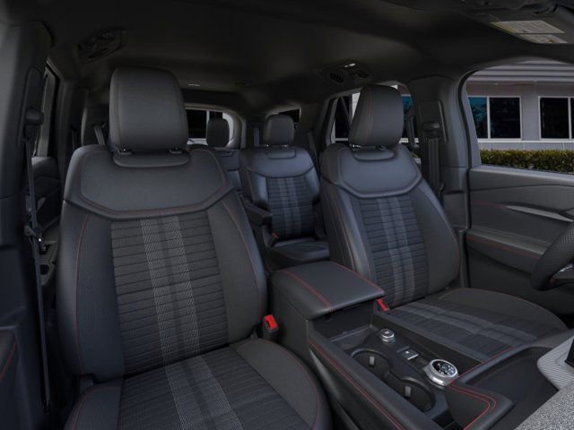 New 2026 Ford Explorer ST-Line w/ ST-Line Street Pack image 10