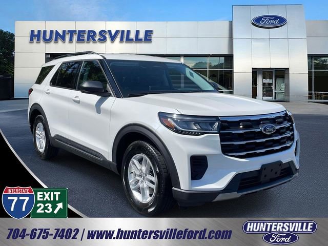 Used 2025 Ford Explorer Active RWD image 1