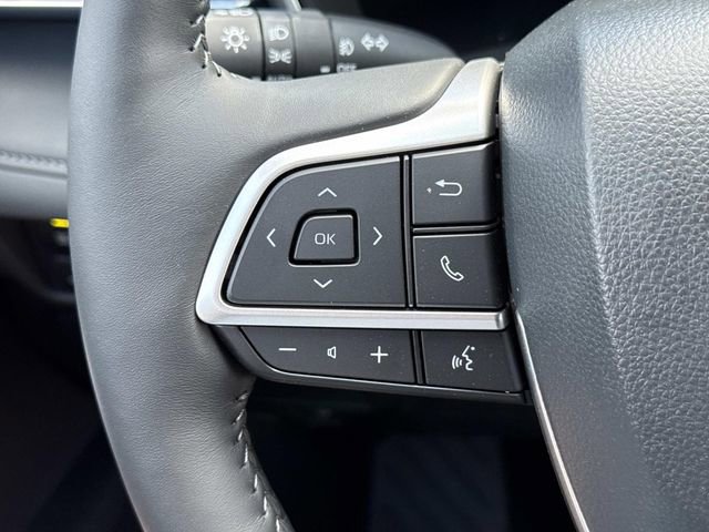 Used 2026 Toyota Highlander Platinum AWD/4WD image 25