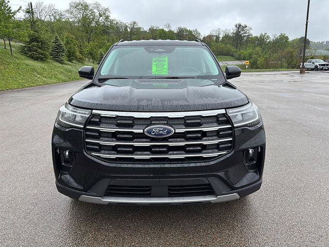 New 2026 Ford Explorer Active w/ Active Comfort Package AWD/4WD image 7